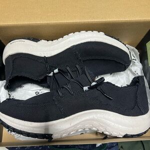 Holo Footwear Men’s size 8